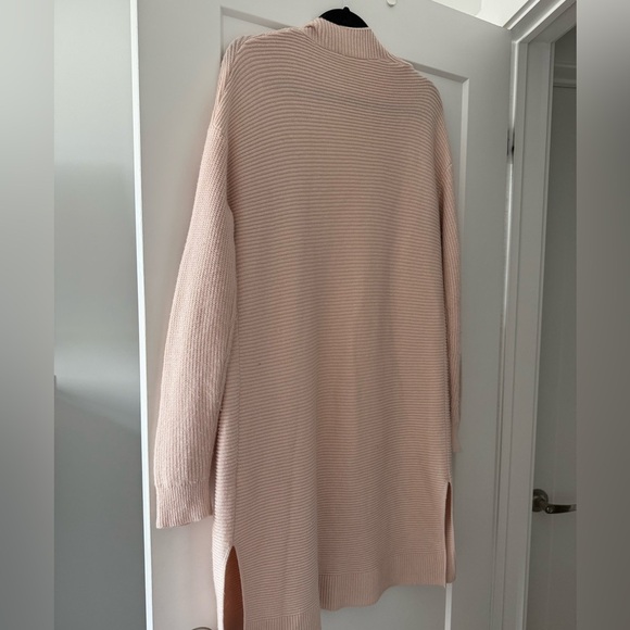Gap blush powder pink long merino cardigan sweater - size Medium (M) - Picture 2 of 4